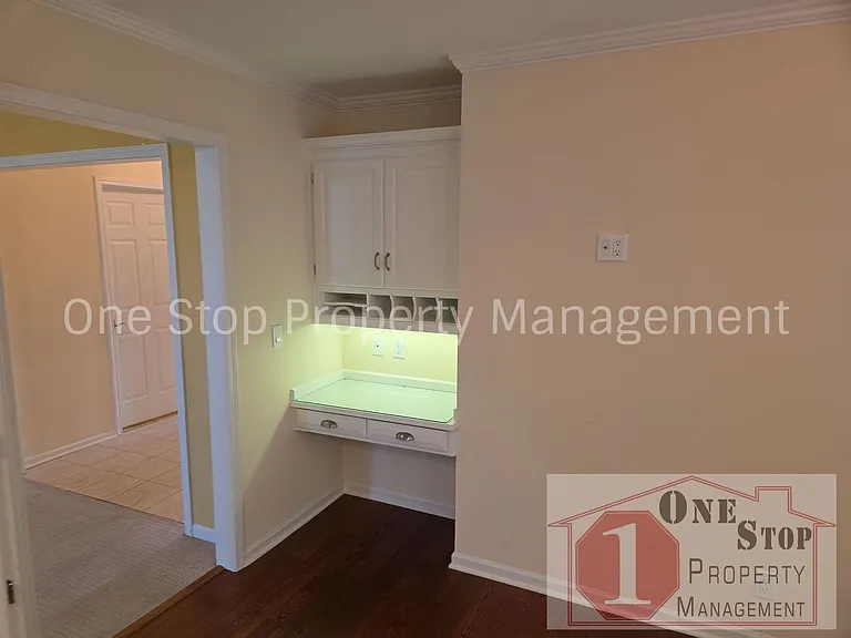 5222 W 121st St — Photo 7