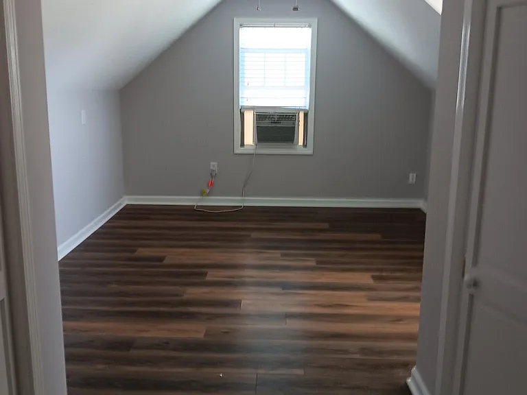 404 Tradd St — Photo 14