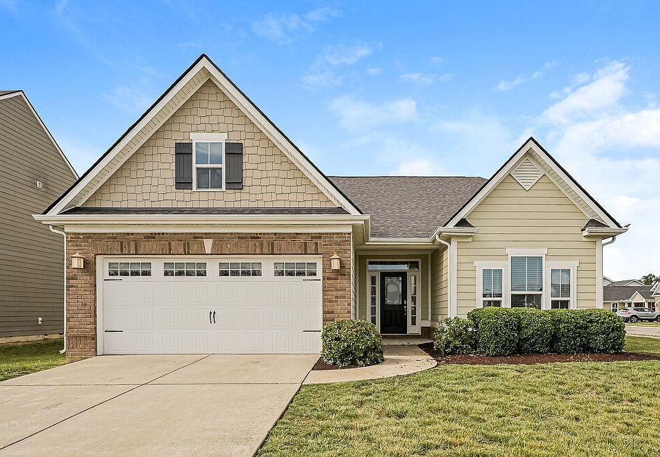 1st image of 2834 Leipers Fork Trl