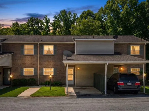2214 Shadow Valley Rd Unit E, High Point, NC 27265