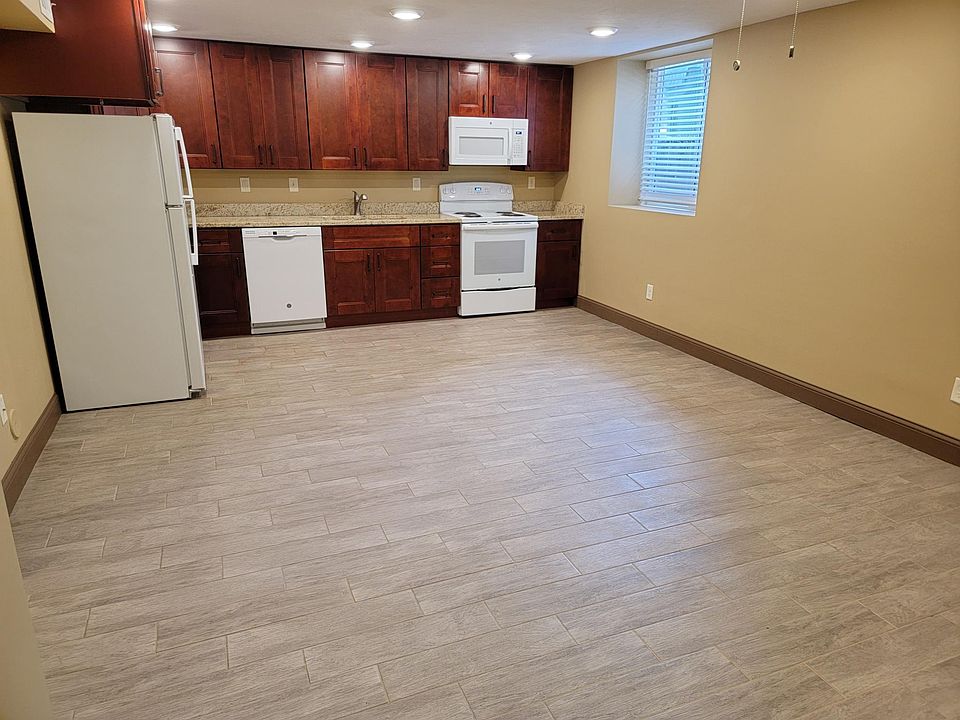 1st image of 812 S 14th St #5