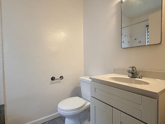 4th image of 3553 Dimond Ave APT 14