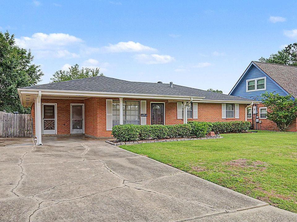 1st image of 313 Everette Dr