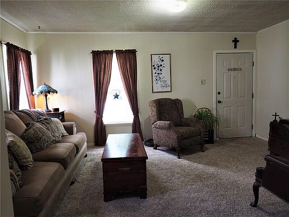 4th image of 2509 Vincent St