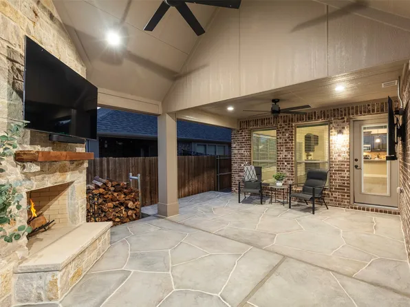 325 Sherbrook St, Van Alstyne, TX 75495