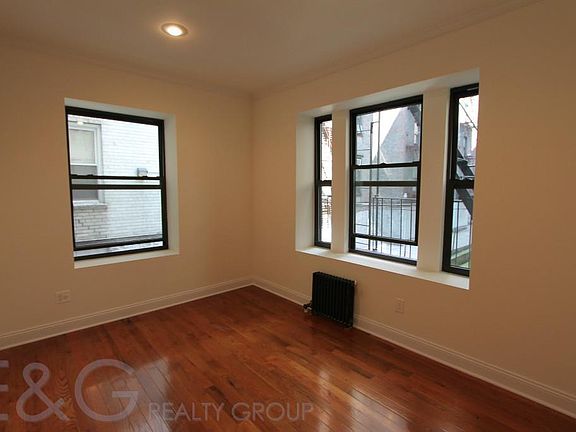 5th image of 561 W 163rd St APT 1B