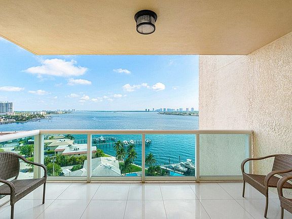 2nd image of 2650 Lake Shore Drive #1103