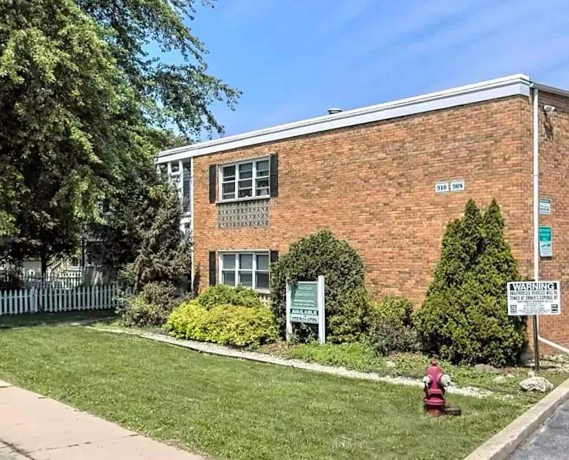 1 bed, $1,375 — Photo 4