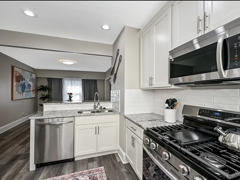 3315 Milverton Rd #D — Photo 10