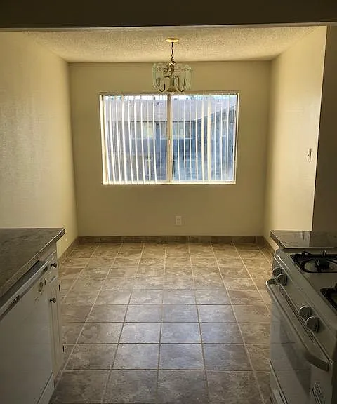 11619 Downey Ave #203 — Photo 7
