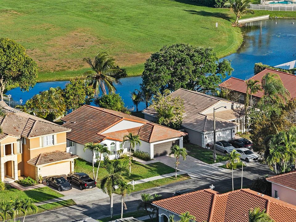 1st image of 2715 SW 137th Ter