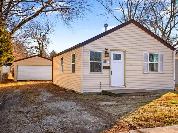 3807 16th St, Des Moines, IA 50313