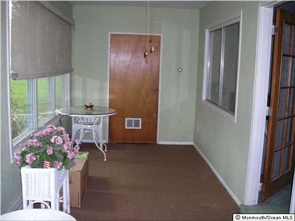 2nd image of 1C Hemlock St