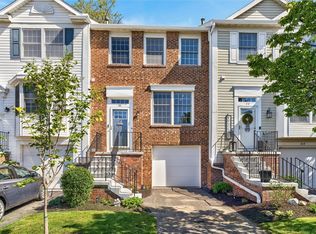 32 Jordache Ln, Spencerport, NY 14559