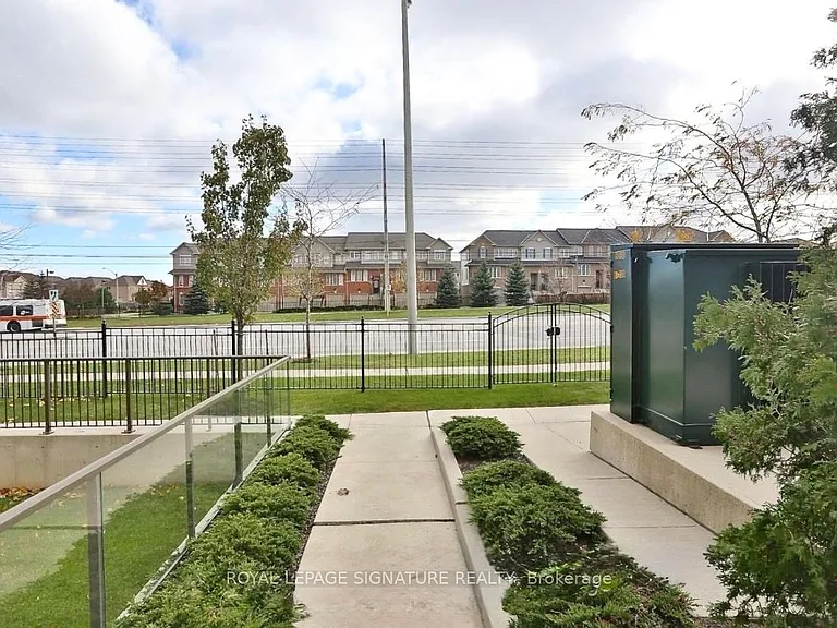 220 Forum Dr #Townhouse 105 — Photo 19