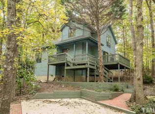 101 Rock Spring Ct, Carrboro, NC 27510