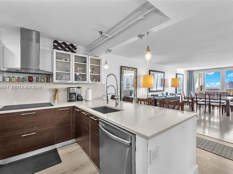 1717 N Bayshore Dr #A-2654 — Photo 8