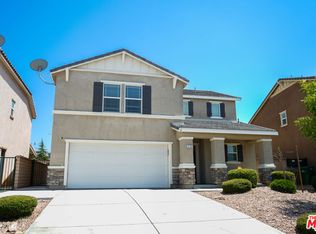 2732 Hemlock Rd, Palmdale, CA 93551