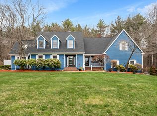 5 Bedros St, Windham, NH 03087