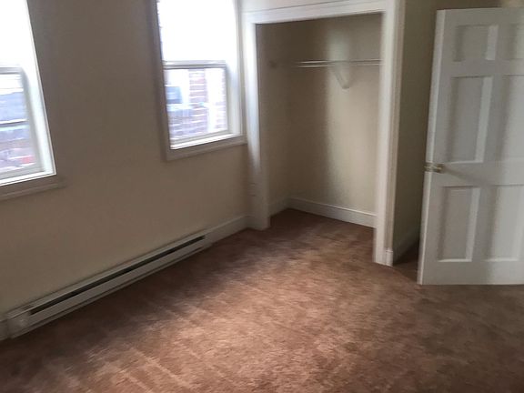 5th image of 404 Broad St #B