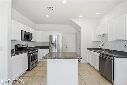 10630 Lessona St Photo 1