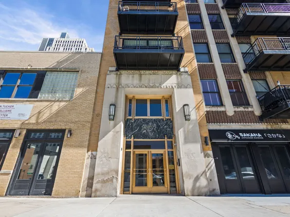 (undisclosed Address), Chicago, IL 60605