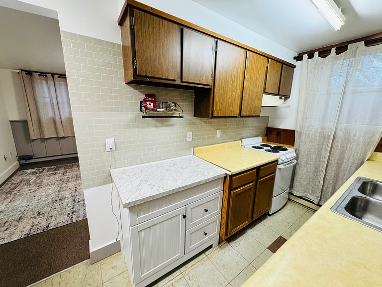 58 State St #1 — Photo 2