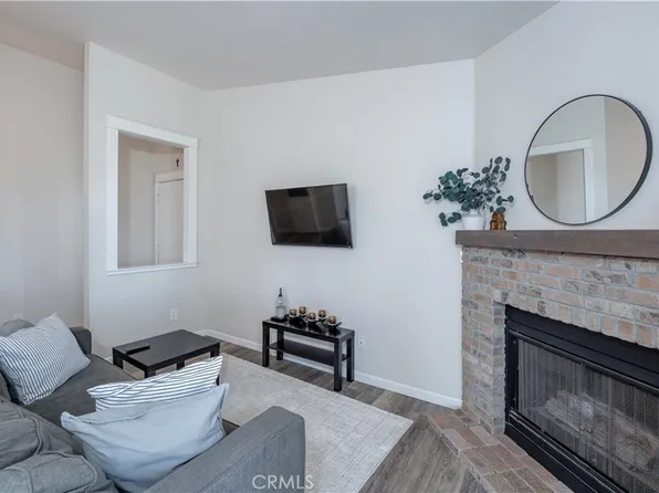 2552 Avenida Del Vista APT 204, Corona, CA 92882