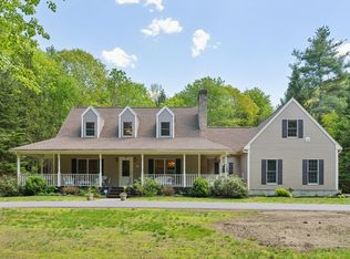 10 Ledge Hill Rd, Gorham, ME 04038