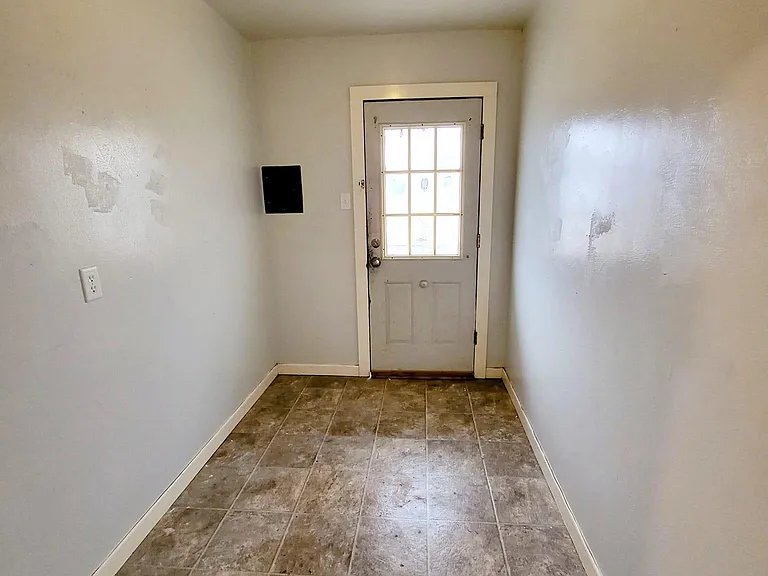 3505 Houston Ave — Photo 23