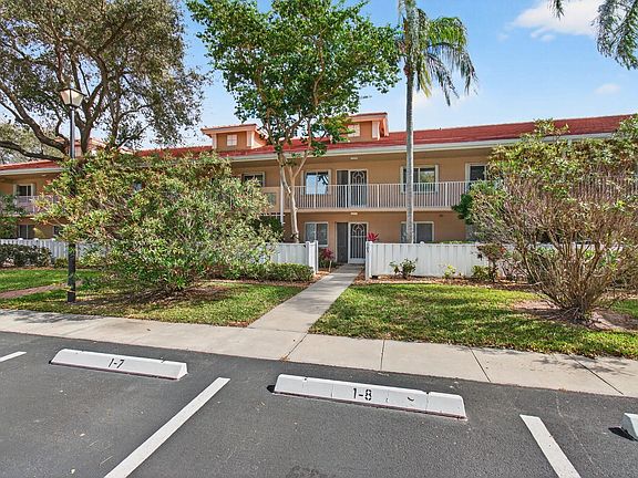2nd image of 5876 Regal Glen Drive #203