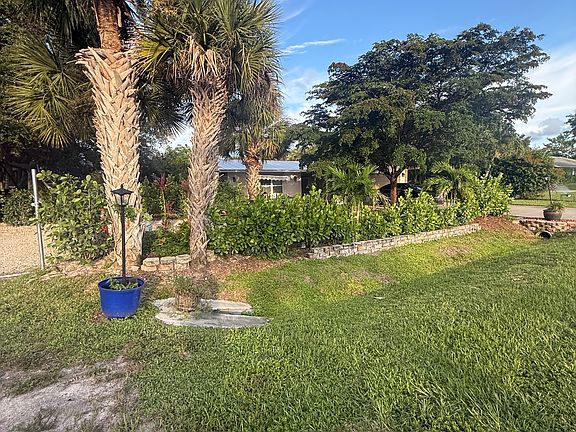 3rd image of 26778 Lost Woods Cir