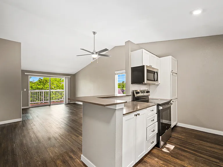 The Row Townhomes — Photo 20