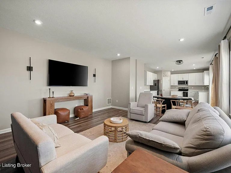 11118 Compass Ave — Photo 16