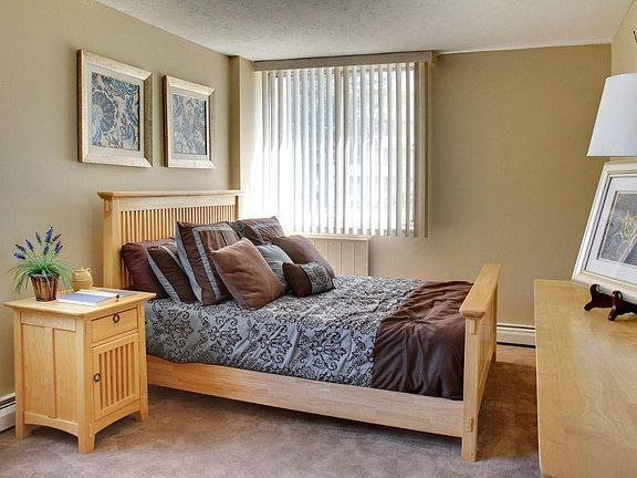 4th image of 24453 Lakeshore Blvd #1-1009