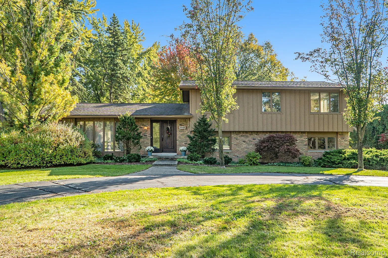 2849 W Wattles Rd photo 1