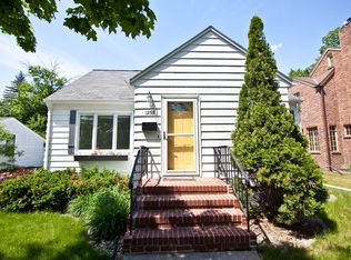 1258 7th St N, Fargo, ND 58102