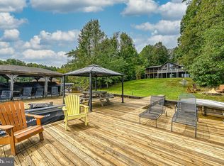 568 Plum Tree Rd, Bumpass, VA 23024