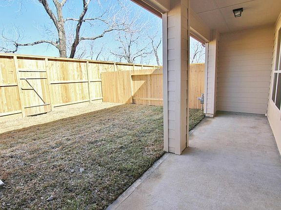 5th image of 18234 Bethany Manor Ct