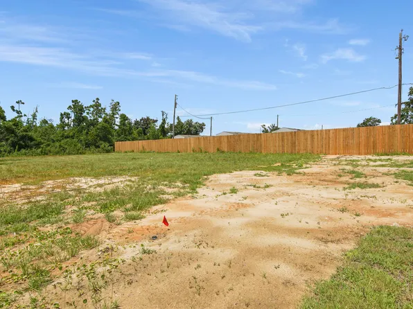 2949 Douglas Rd, Panama City, FL 32405