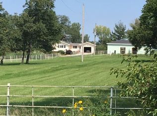 312 E 1044th Rd, Baldwin City, KS 66006
