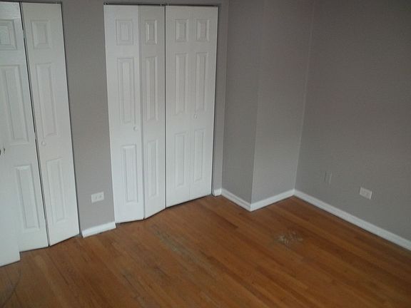 3rd image of 7641 S Saginaw Ave #7643-3E