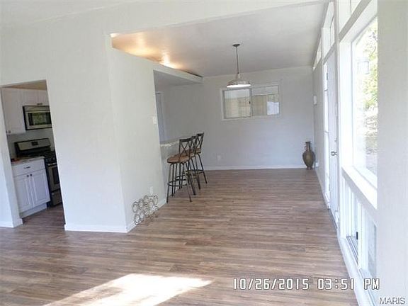 3rd image of 7001 Berkridge Dr