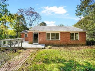 397 Old Post Rd, Marlboro, NY 12542