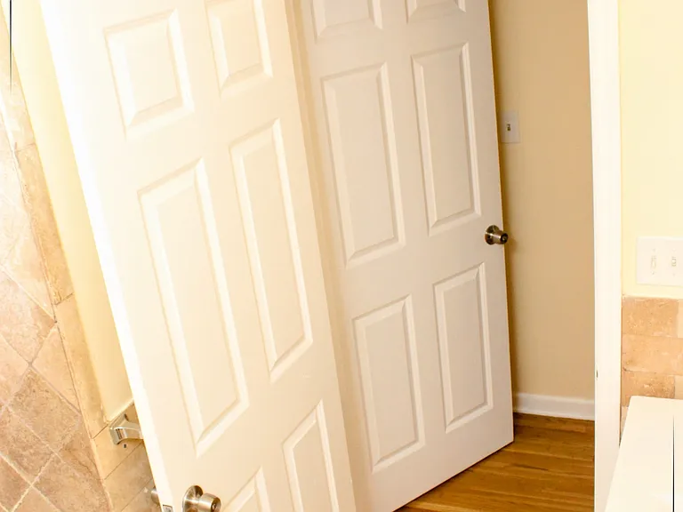 20 Wainwright St #2 — Photo 22