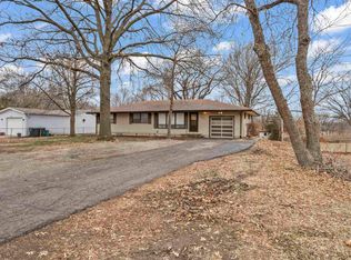 431 SE Rice Rd, Topeka, KS 66607