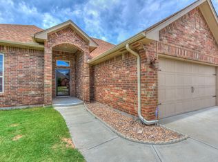 3809 Dove Ave, Harrah, OK 73045