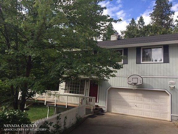 2nd image of 15486 Robert Ct
