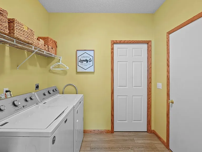 4209 Azalea Cir #15 — Photo 6