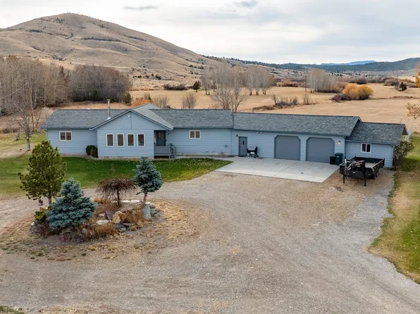 4389 Lincoln Rd W, Helena, MT 59602